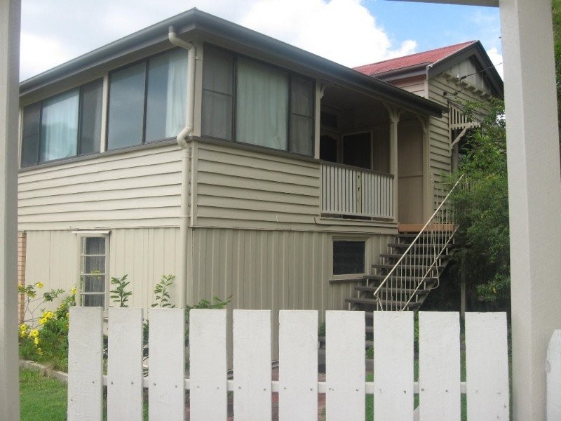 68 Richmond St, Gordon Park QLD 4031