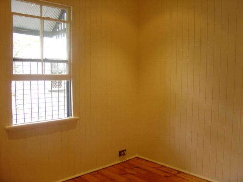 17 Jack Street, Gordon Park QLD 4031