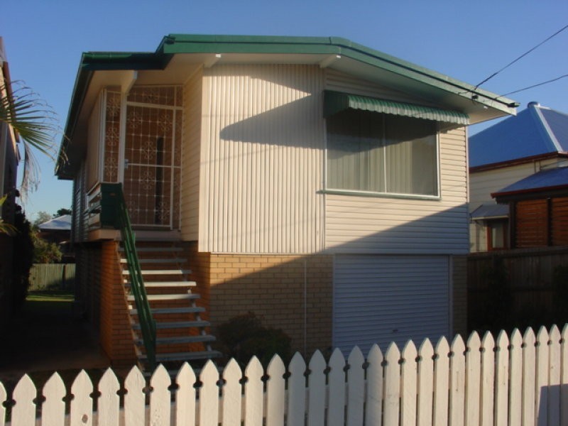 64 Stoneleigh St, Albion QLD 4010