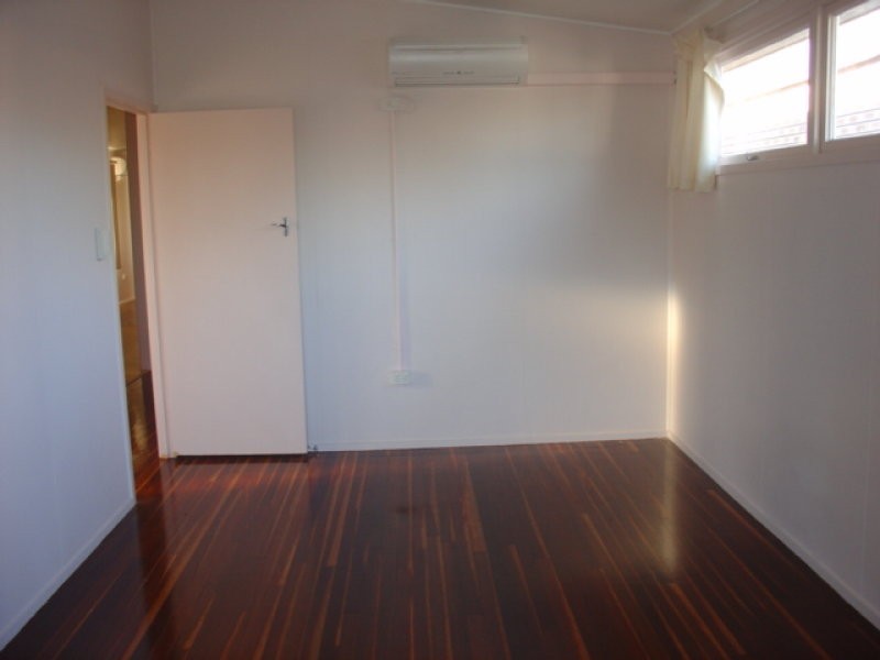 64 Stoneleigh St, Albion QLD 4010