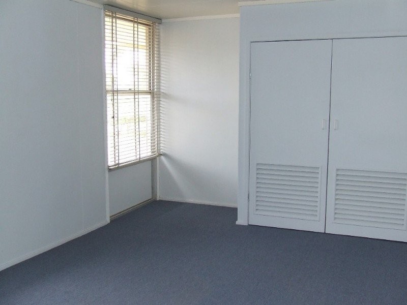 161 Crane Street, Longreach QLD 4730