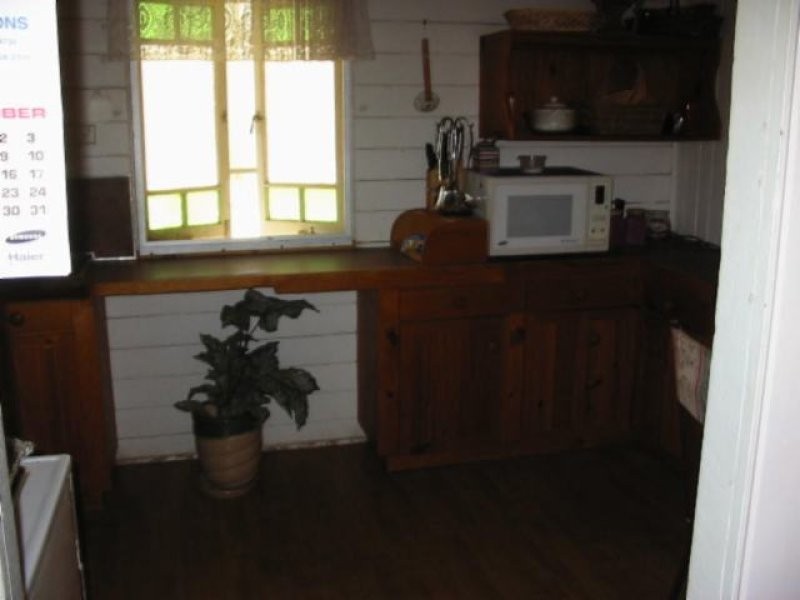 26 Winton, Hughenden QLD 4821