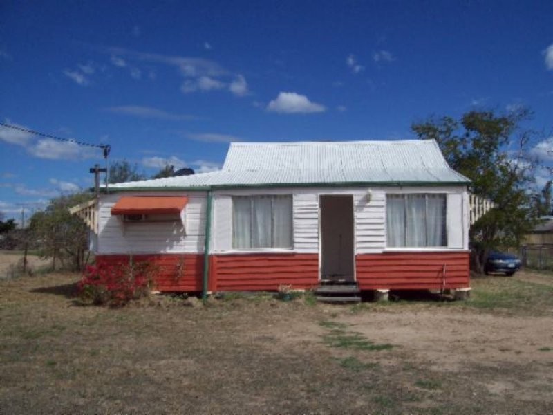 38 Brodie, Hughenden QLD 4821