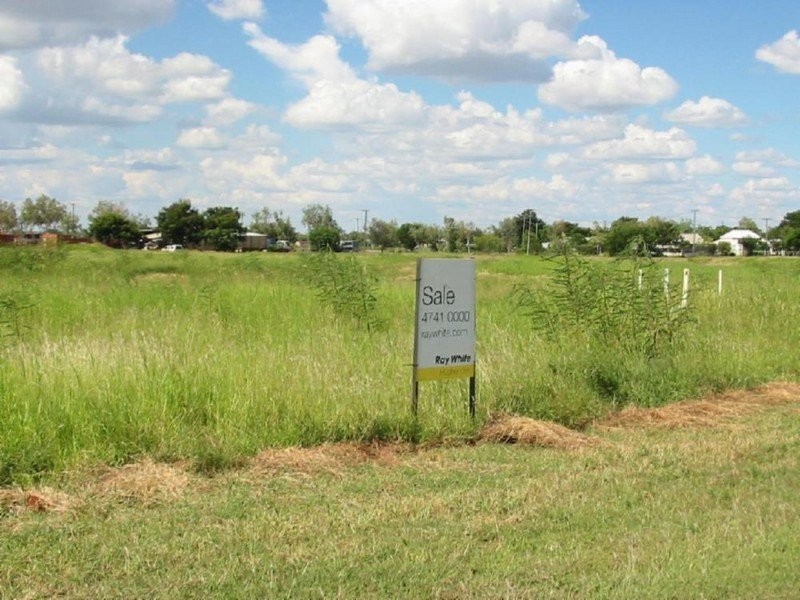 11 Alyss, Hughenden QLD 4821