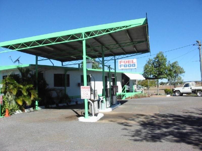 Flintstones Dinner & Van Park, 17 Page, Hughenden QLD 4821