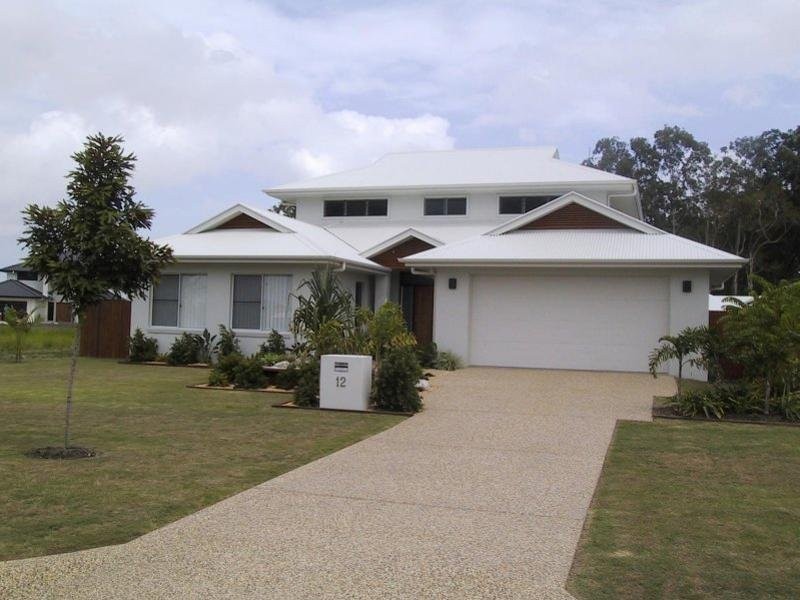 12 Parsons Bank Drive, Twin Waters QLD 4564