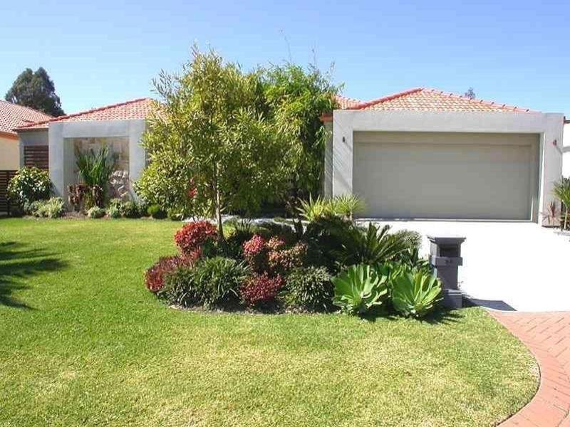 34 Baker Finch Place, Twin Waters QLD 4564