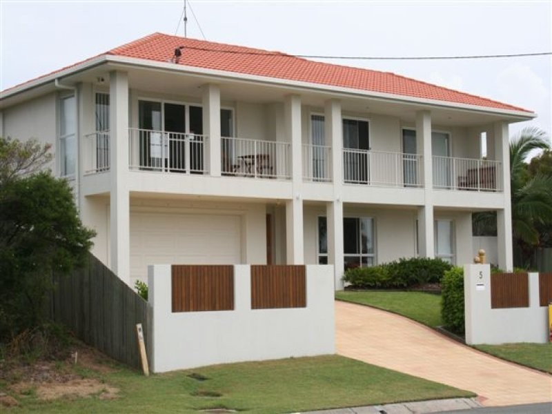 5 Calliandra Grove, Peregian Beach QLD 4573