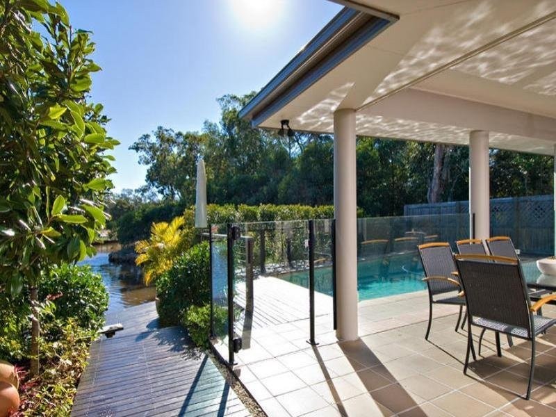 33 Seahorse Drive, Twin Waters QLD 4564