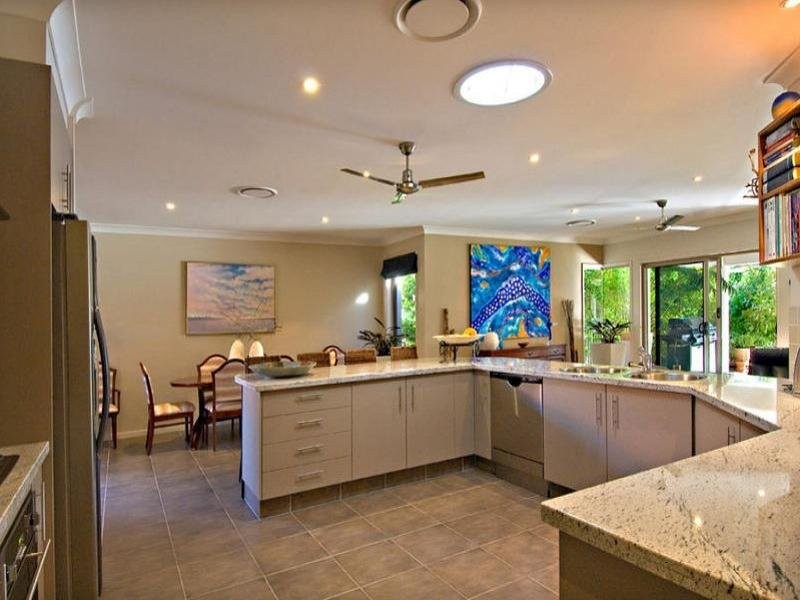 33 Seahorse Drive, Twin Waters QLD 4564