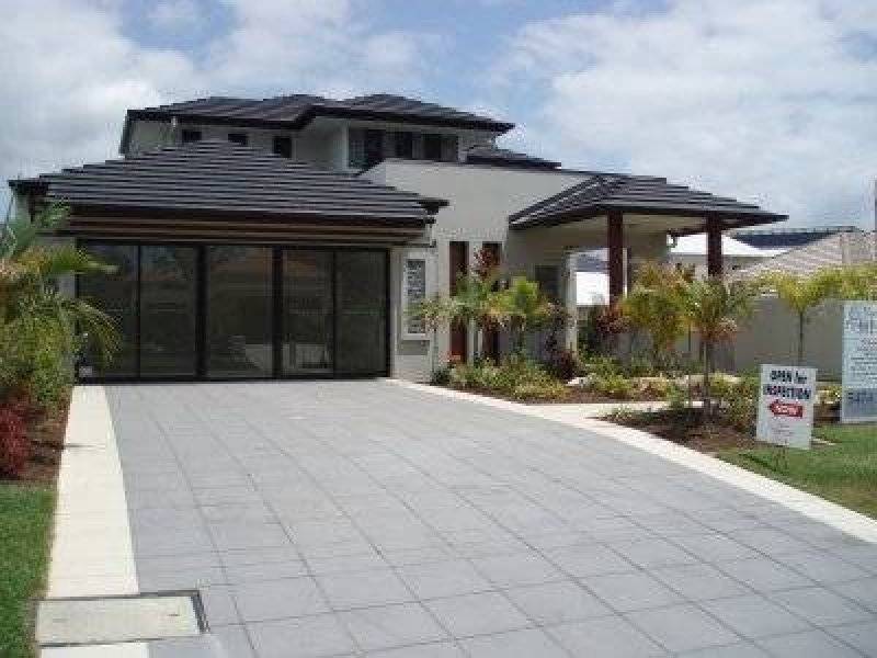 74 The Avenue, Peregian Springs QLD 4573