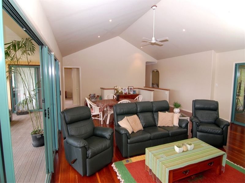 244 Doonan Bridge Road, Verrierdale QLD 4562