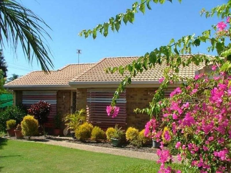 631 David Low Way, Pacific Paradise QLD 4564