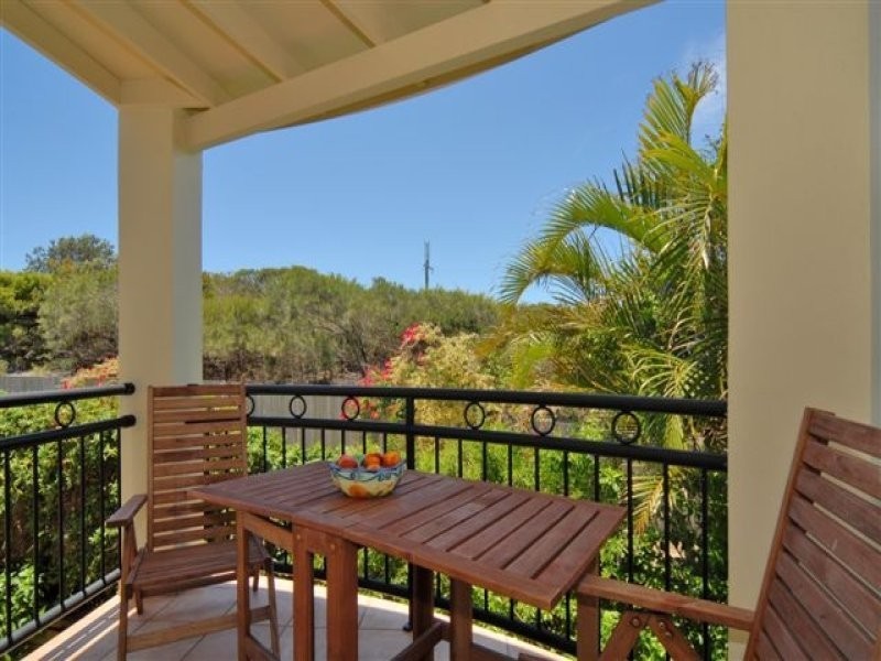 52 Driftwood Drive, Castaways Beach QLD 4567