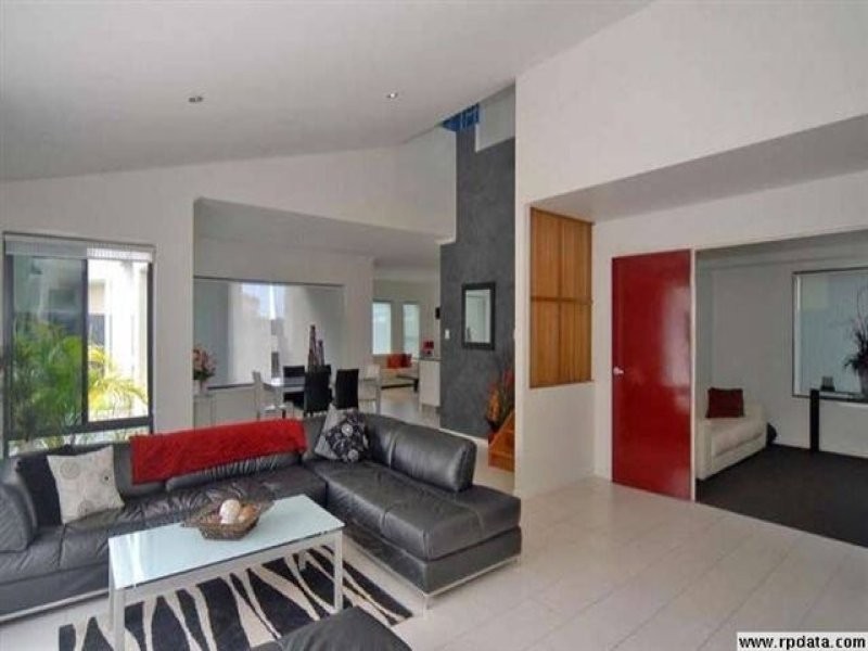 14 Balgownie Drive, Peregian Springs QLD 4573