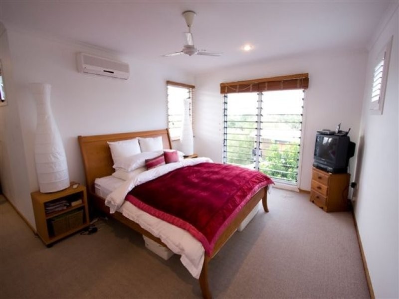 1 Kestrel Crescent, Peregian Beach QLD 4573