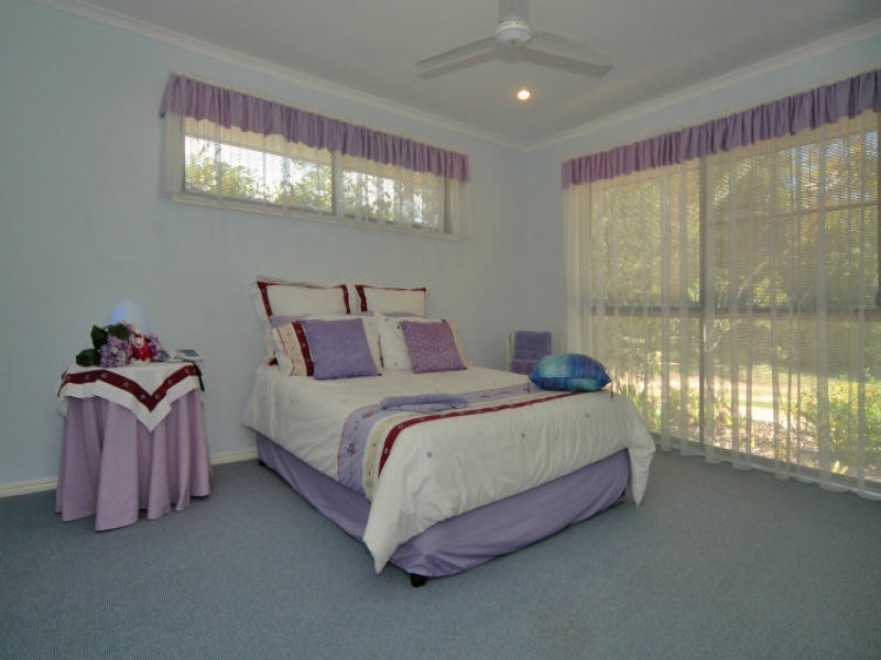 35 Lakeside Drive, Weyba Downs QLD 4562