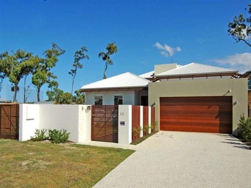 12 Ironhurst Place, Peregian Springs QLD 4573