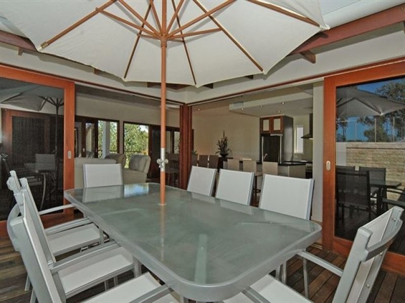 12 Ironhurst Place, Peregian Springs QLD 4573