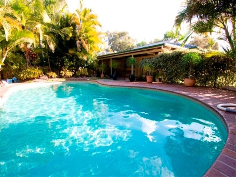 17 Annie Drive, Weyba Downs QLD 4562