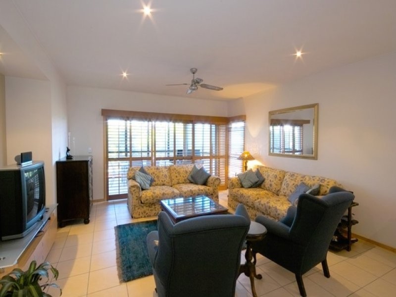 3B North Beach Place, Mudjimba QLD 4564