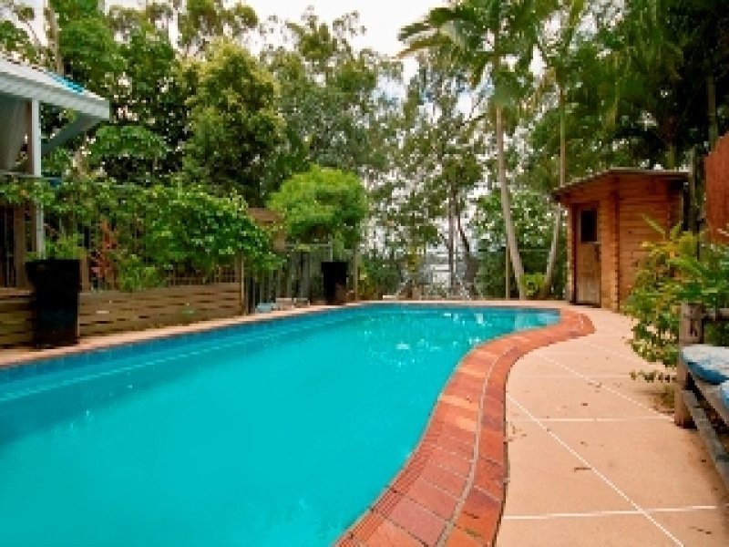 39 Morning Glory Drive, Cooroibah QLD 4565