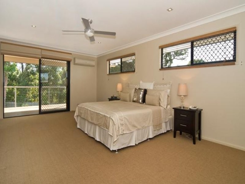 30 Greenside Court, Peregian Springs QLD 4573