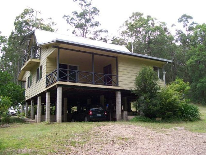 182 Hidden Valley Rd, North Arm QLD 4561