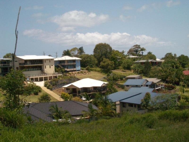 12 Amethyst Place, Yaroomba QLD 4573