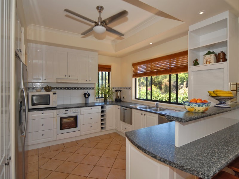 52 Driftwood Drive, Castaways Beach QLD 4567