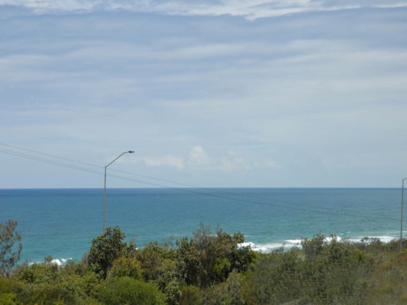 52 Driftwood Drive, Castaways Beach QLD 4567