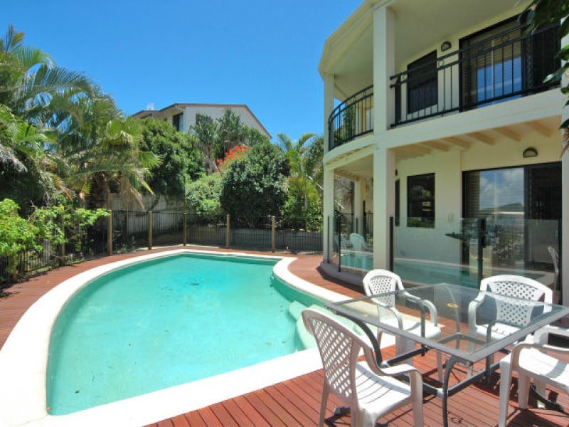 52 Driftwood Drive, Castaways Beach QLD 4567