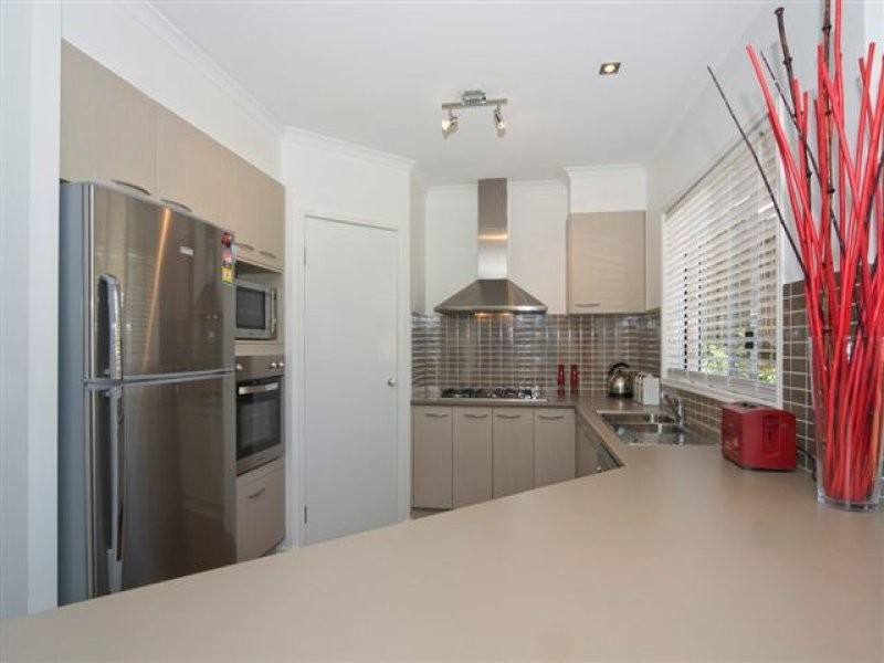 24 Tolkien Place, Coolum Beach QLD 4573