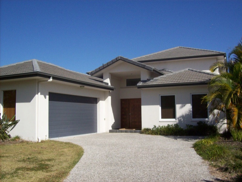 10 Tea Tree Place, Twin Waters QLD 4564
