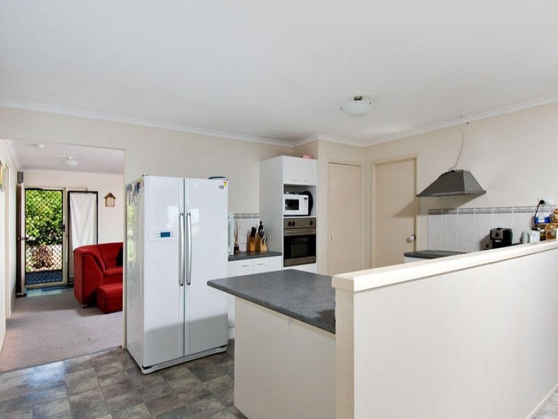 8 Primrose Place, Little Mountain QLD 4551