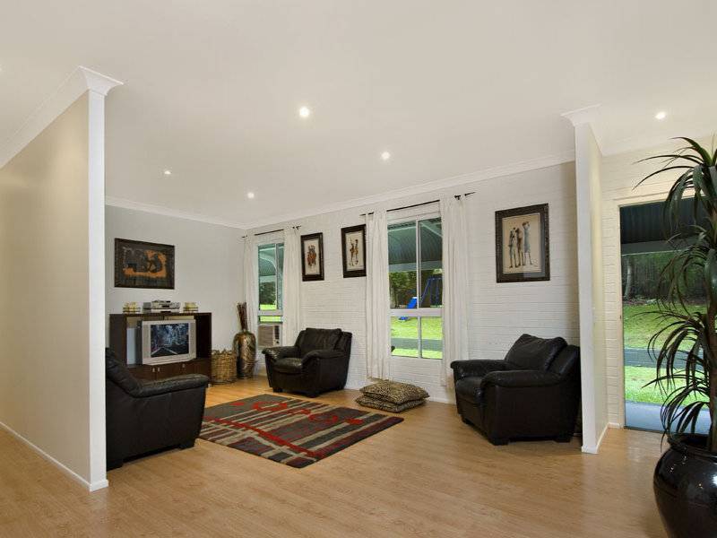 98 Landershute Road, Palmwoods QLD 4555