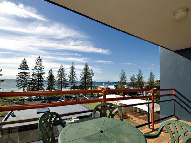 170 Alexandra Parade, Alexandra Headland QLD 4572