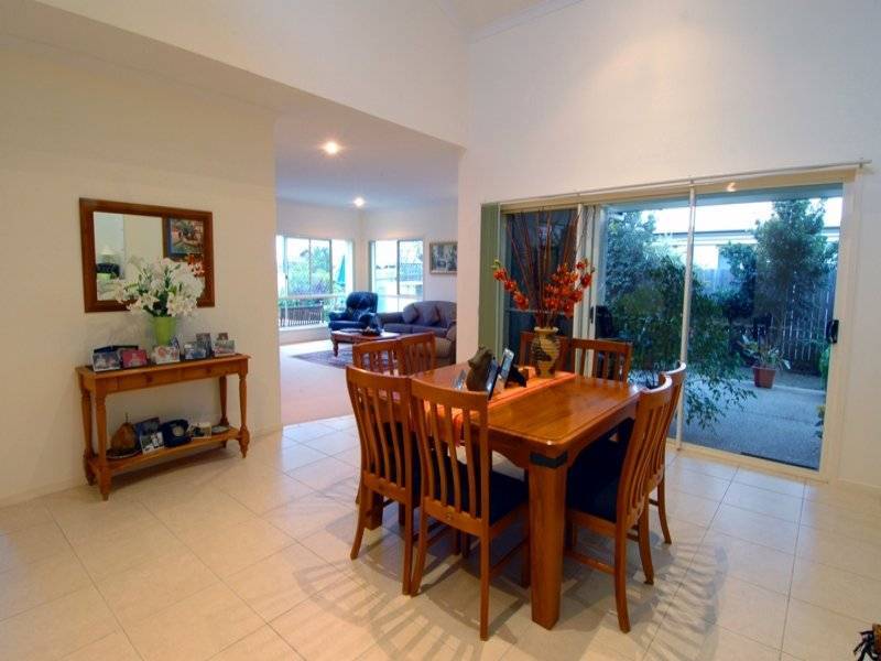 20 Quillback Crt, Mountain Creek QLD 4557