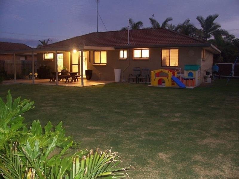1 Uringa Street, Warana QLD 4575