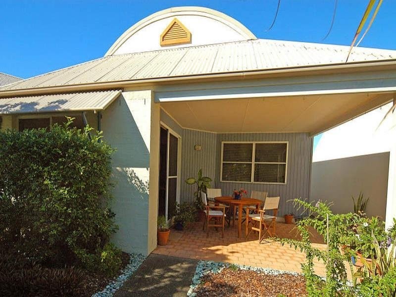 13/1 ‘Emerald Springs’, Poinsettia Court, Mooloolaba QLD 4557