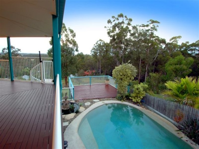 17 Forest Oak Court, Tanawha QLD 4556