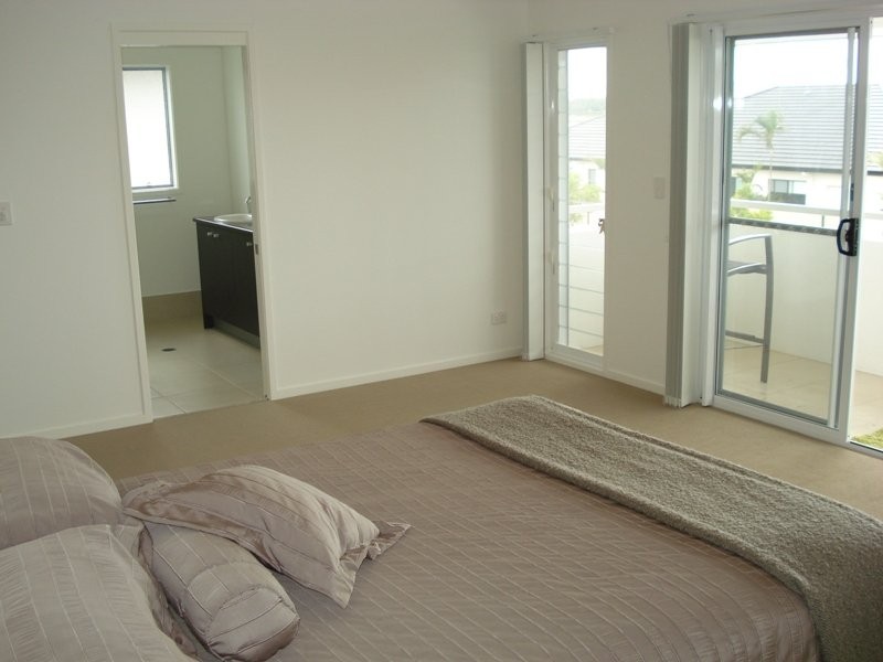 21 Tarawa Street, Parrearra QLD 4575