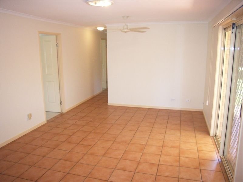 2 Oxford Close, Sippy Downs QLD 4556