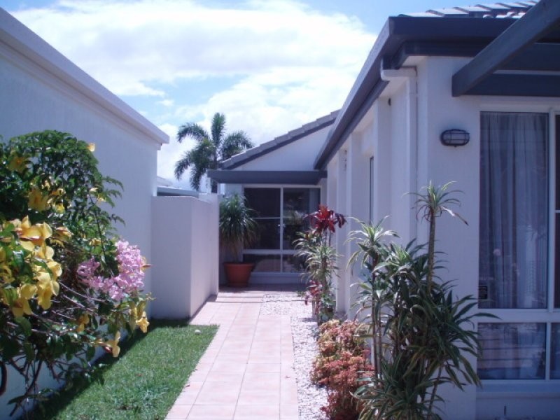 140 Tepequar Drive, Maroochydore QLD 4558
