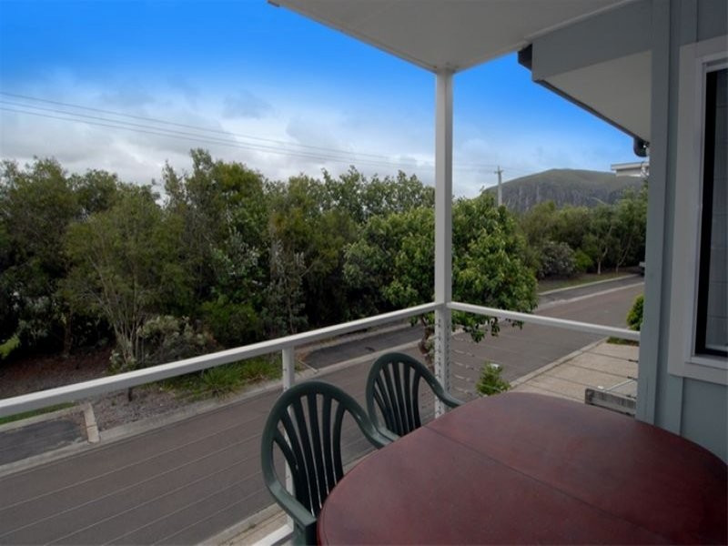 20 Lakedrive Crescent, Marcoola QLD 4564