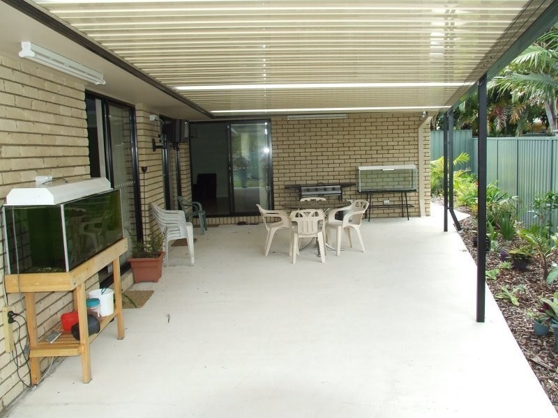 2 First Avenue, Marcoola QLD 4564