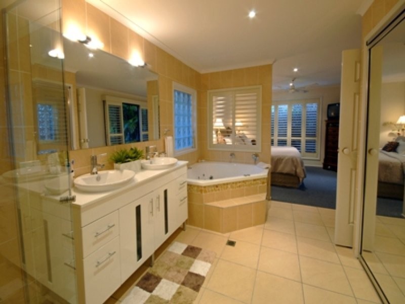 10 Sunpointe Street, Maroochydore QLD 4558