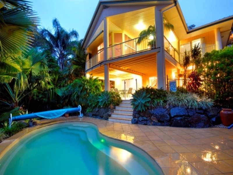 8 Golf Links Road, Buderim QLD 4556