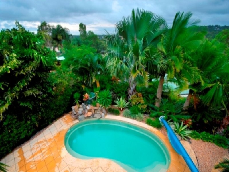 8 Golf Links Road, Buderim QLD 4556