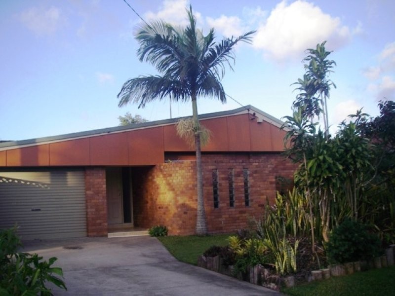 17 Cootamundra Drive, Mountain Creek QLD 4557